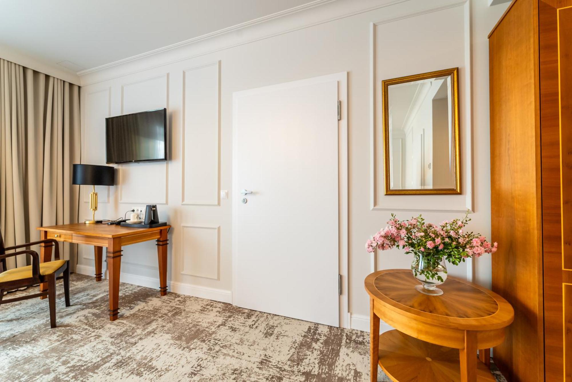 Hotel Piast Opole Eksteriør bilde