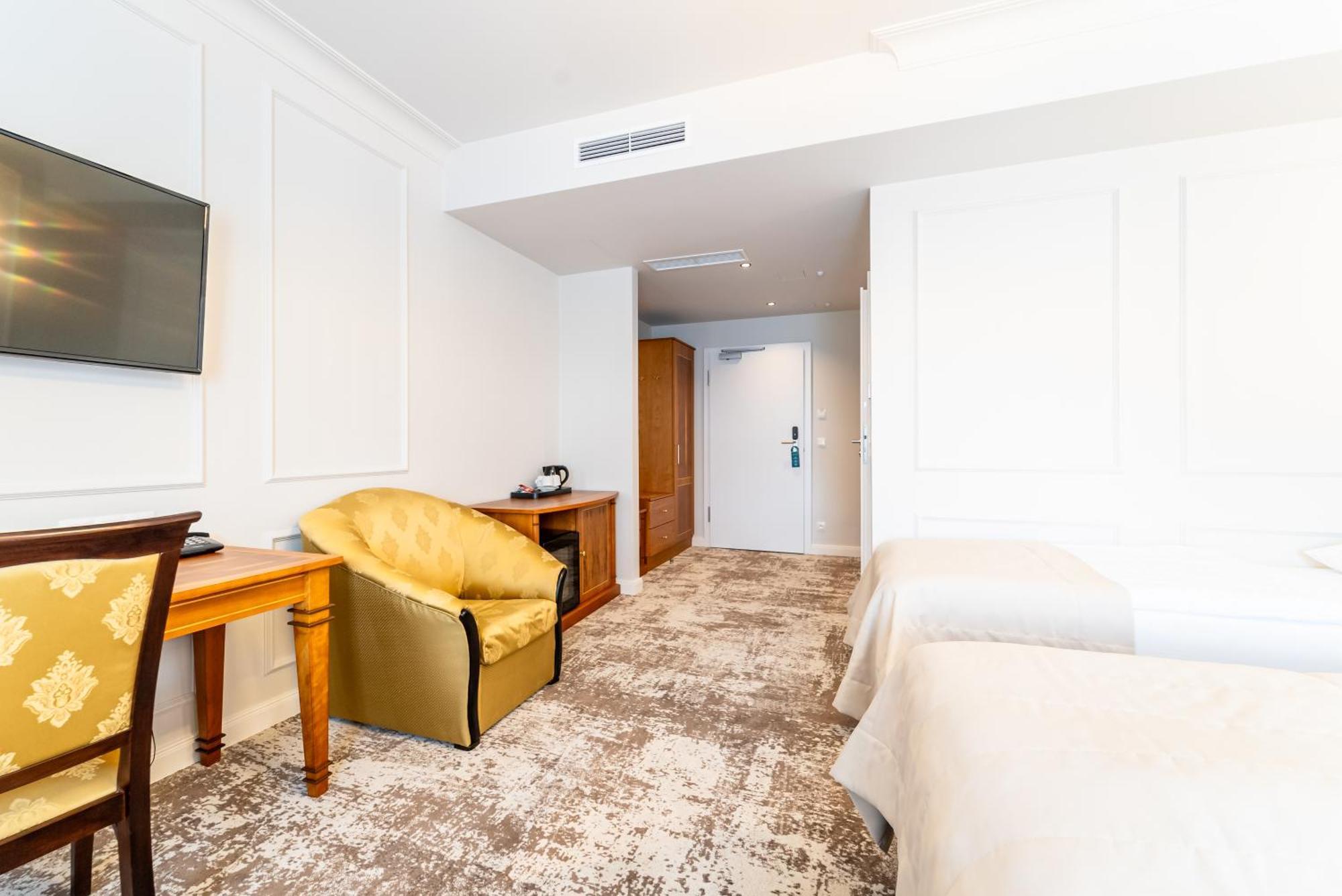 Hotel Piast Opole Eksteriør bilde